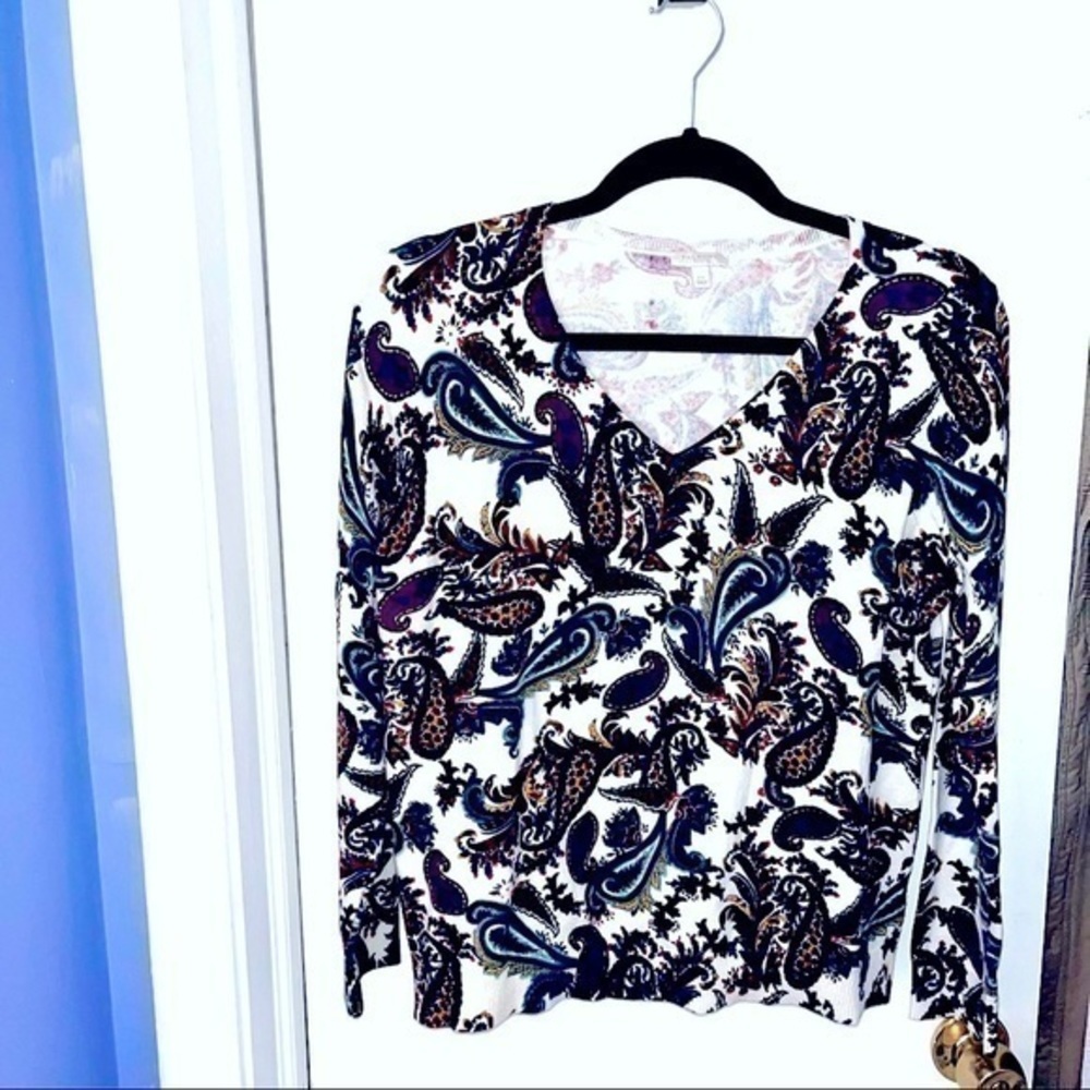 TALBOTS  JEWEL TONE PAISLEY SWEATER🍀